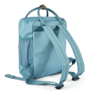 Achteraanzicht van een kinderrugzak blauw
